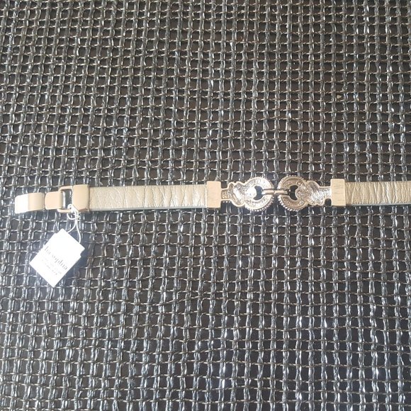 Lia Sophia Silver Crystal Bling Bracelet - Picture 6 of 8